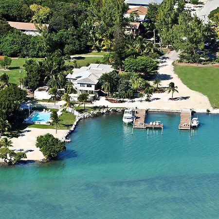 Seascape Resort & Marina Маратон Экстерьер фото