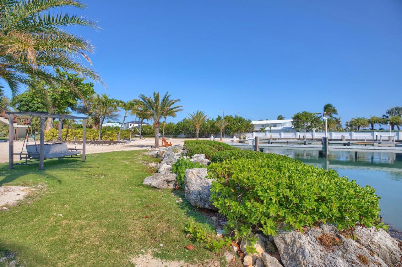 Seascape Resort & Marina Маратон Экстерьер фото
