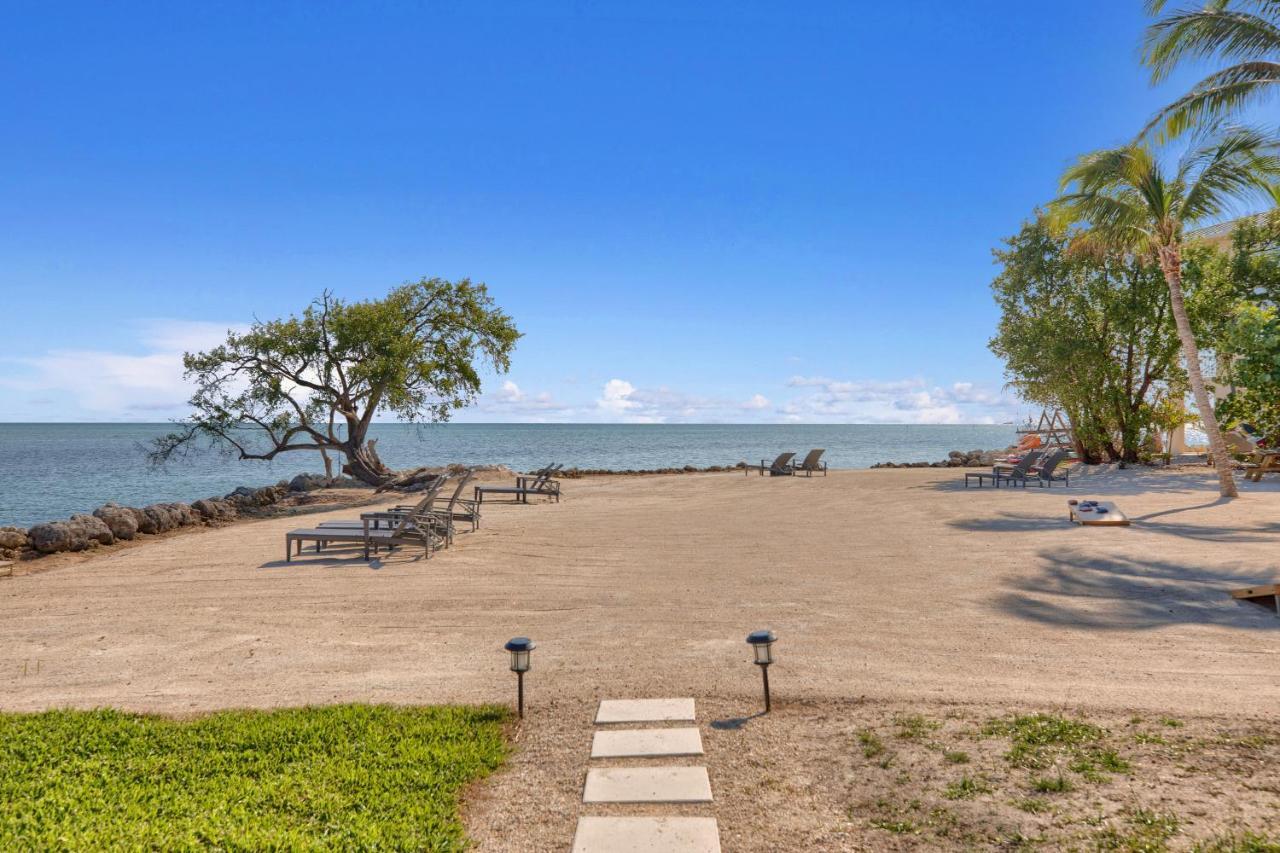 Seascape Resort & Marina Маратон Экстерьер фото