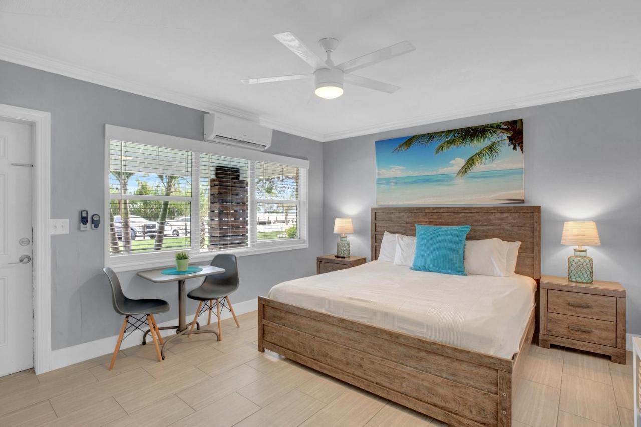 Seascape Resort & Marina Маратон Экстерьер фото